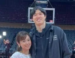 【久慈暁子の旦那】 渡邊雄太との結婚式！ 年収を調査